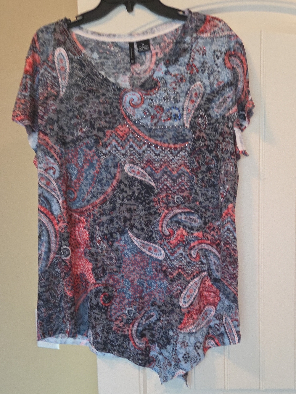 New Decisions Paisley Short Sleeve Top - Red & Blue